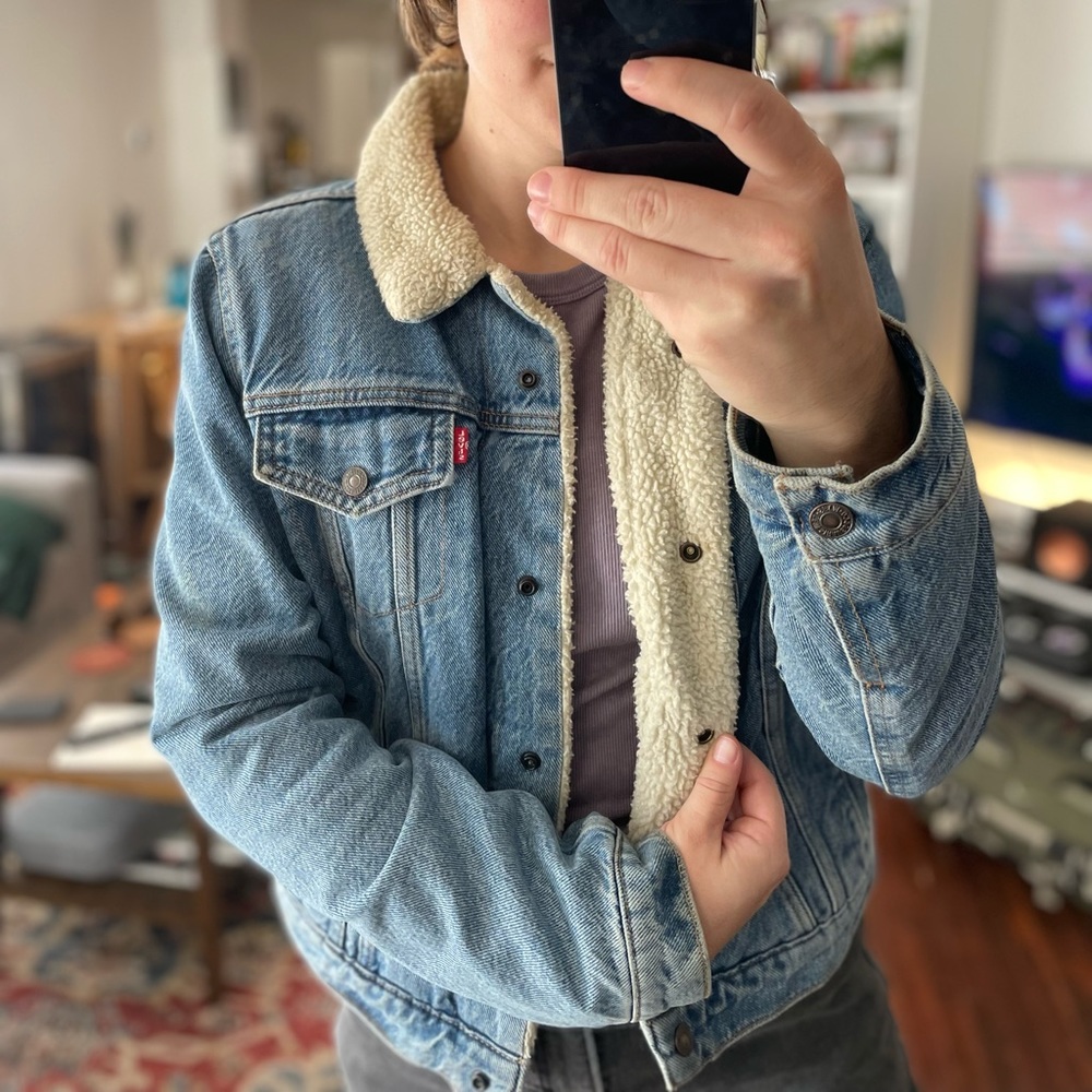 Levi’s Sherpa lined denim jacket